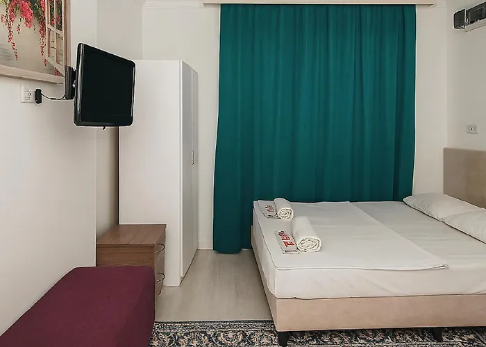 Lejlighedshotel Hillside House Side